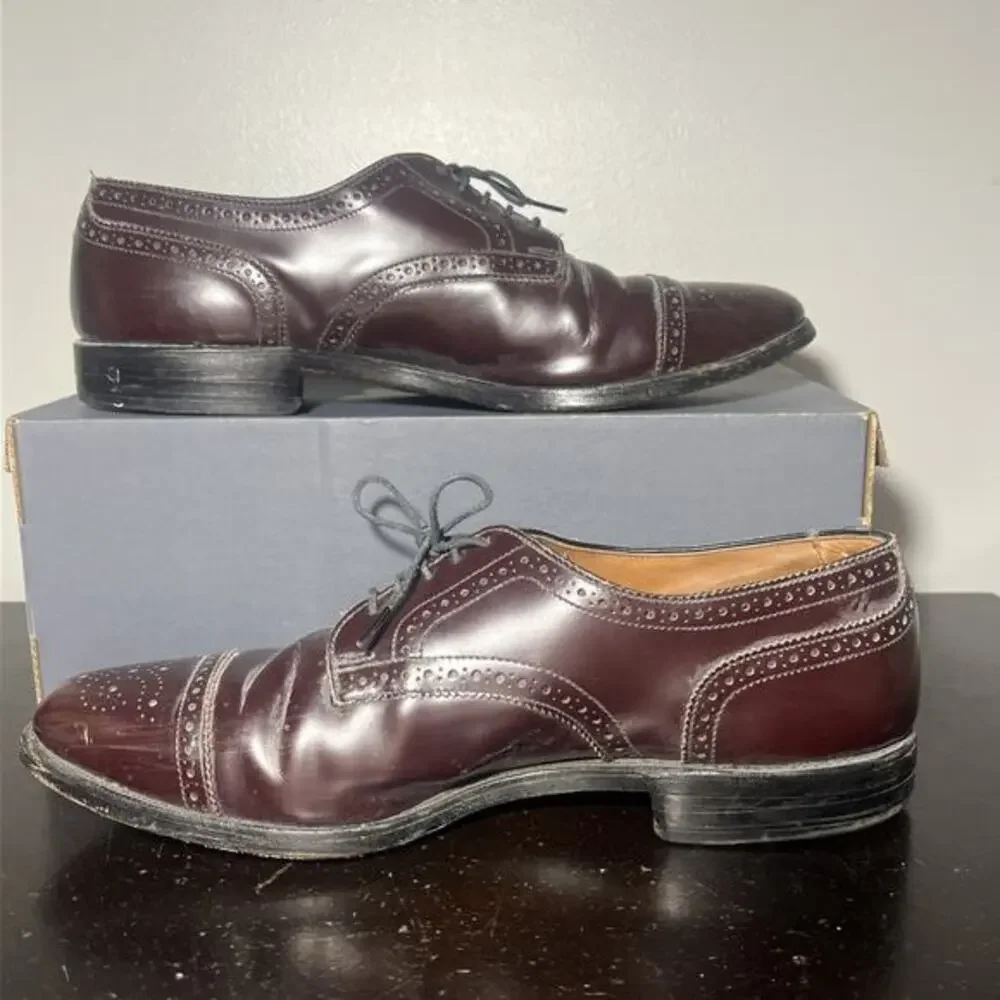 Allen Edmonds Mens Dress Shoes Size 11 D Sanford Burgundy Leather Brogue Cap Toe
